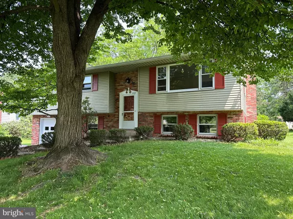 State College, PA 16801,1232 MAYBERRY LN.