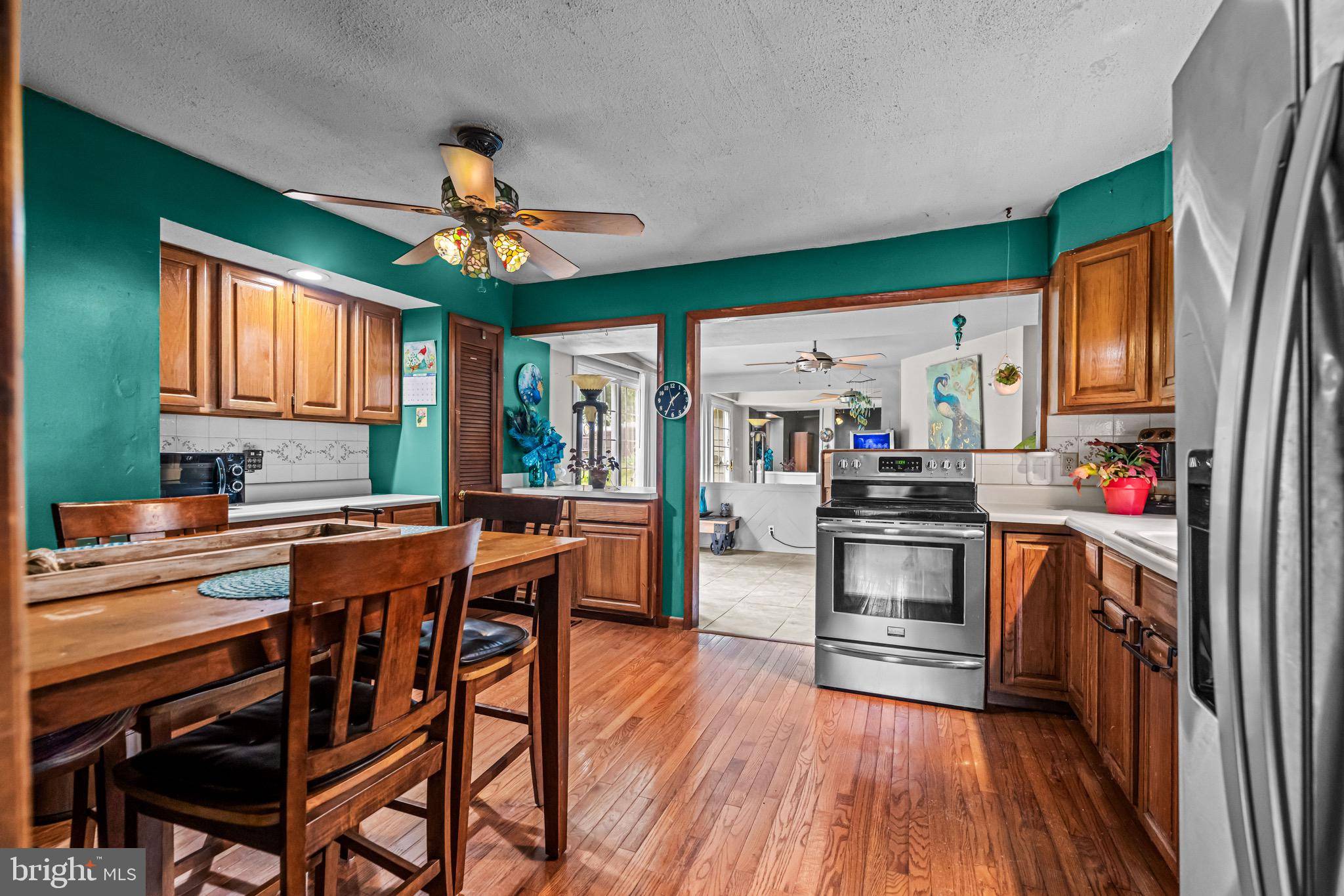 Mount Laurel, NJ 08054,351 POPLAR RD