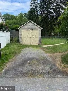 Harrisburg, PA 17104,1116 S 17TH ST