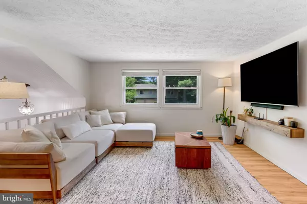 Woodbridge, VA 22191,16104 BENEDICT CT