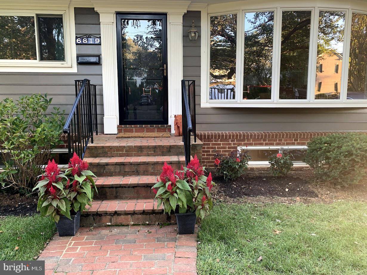 Mclean, VA 22101,6819 DILLON AVE