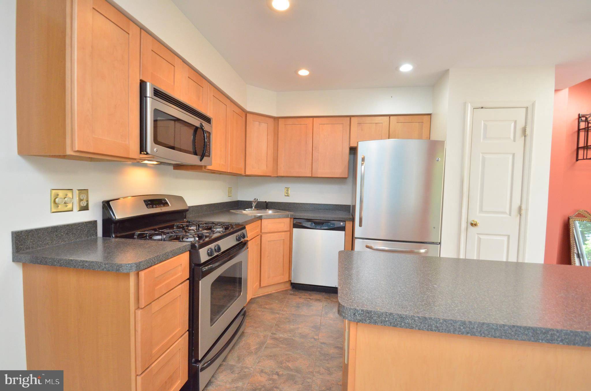 Alexandria, VA 22315,6134 JOUST LN