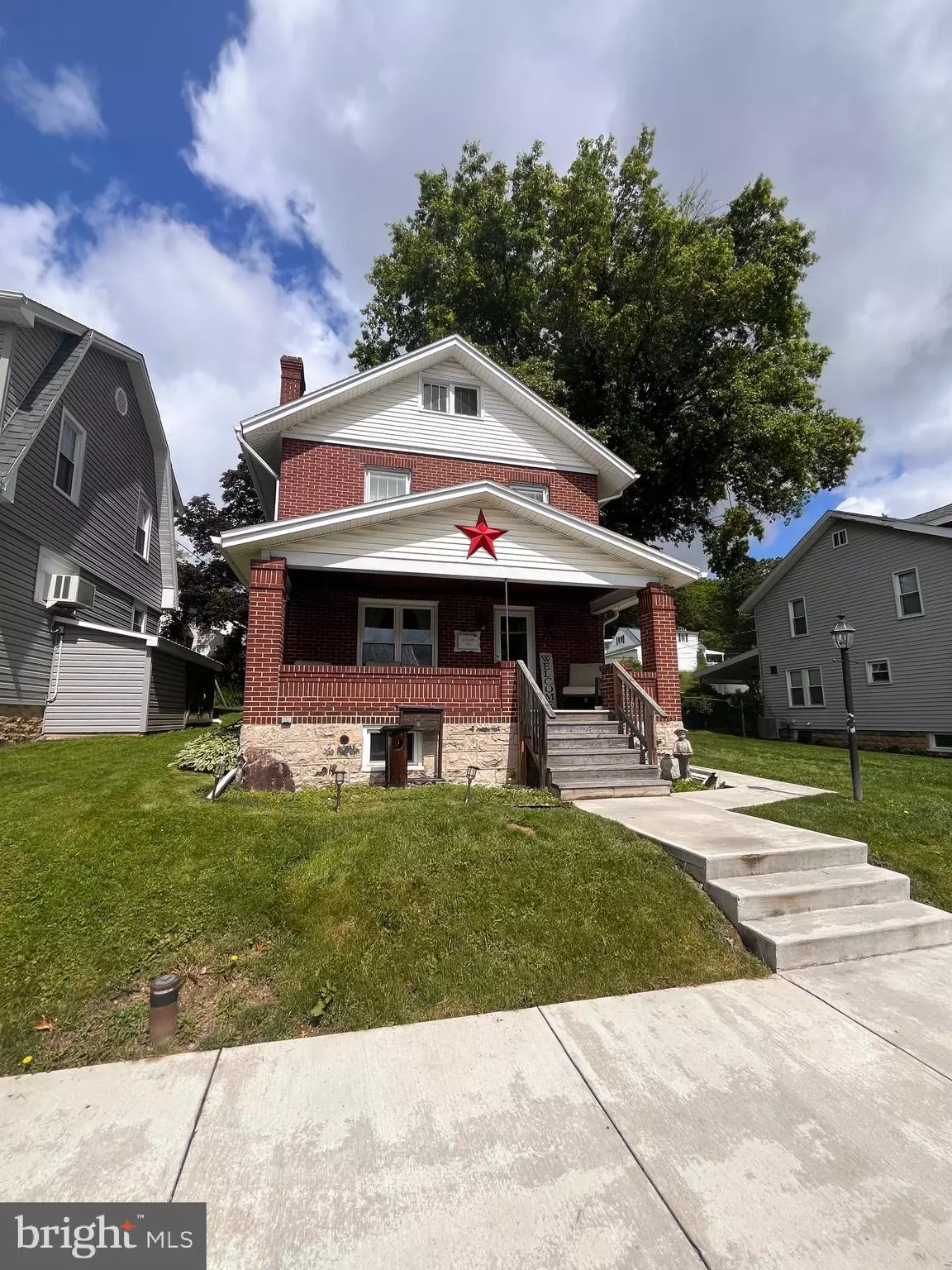 Altoona, PA 16601,220 27TH AVE