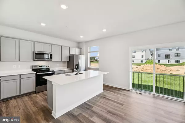 La Plata, MD 20646,685 HOOT OWL LN