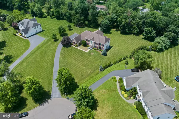 Flemington, NJ 08822,3 WATERFORD CT