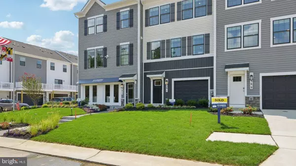 La Plata, MD 20646,453 STILL FEATHER AVE