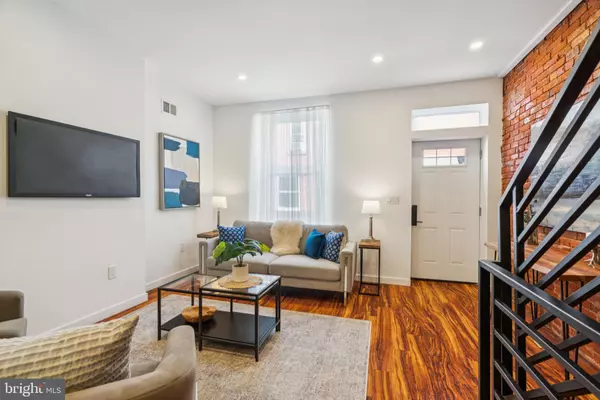 Philadelphia, PA 19121,1634 N DOVER ST