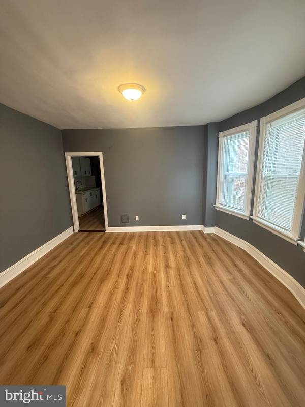 Darby, PA 19023,48 S 7TH ST