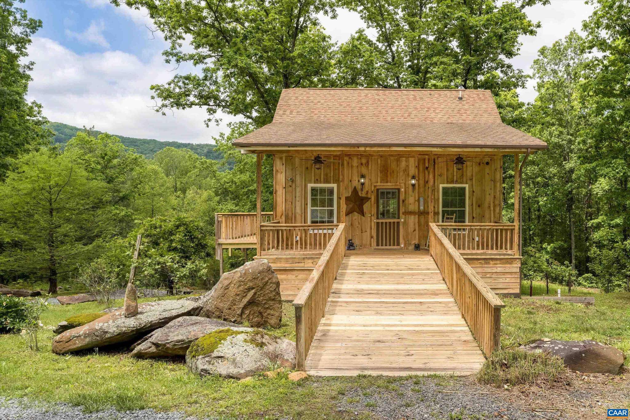 1309B SALEM RD, Schuyler, VA 22969