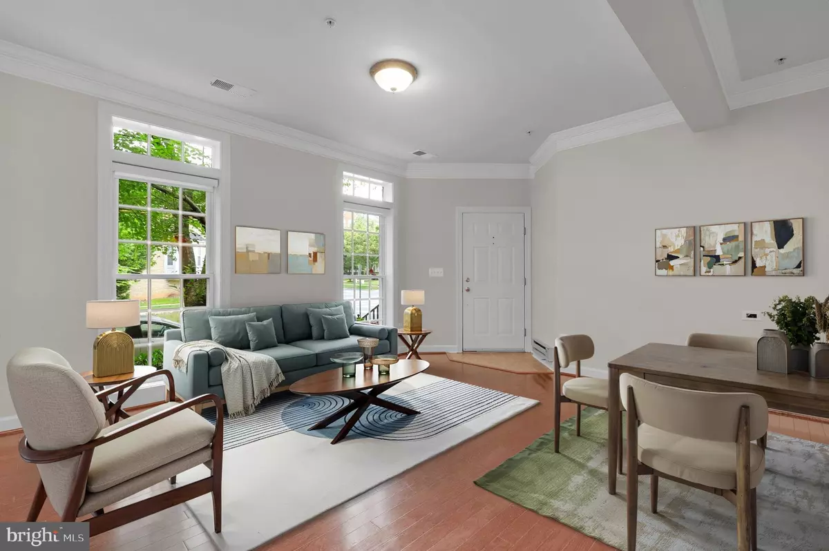 Gaithersburg, MD 20877,585 ODENDHAL AVE #585