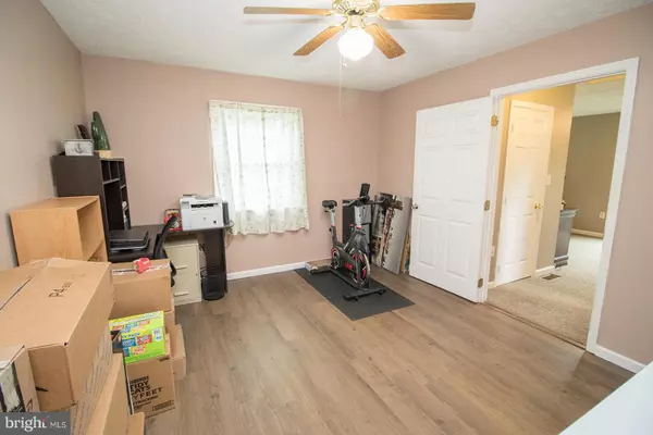 Mechanicsville, MD 20659,38457 LAUREL RIDGE CT