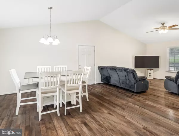 Front Royal, VA 22630,25 DEER TRAIL RD