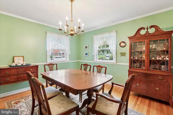 Oreland, PA 19075,515 MARKS RD