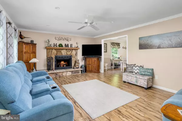 New Egypt, NJ 08533,7 HOLLY HILL DR