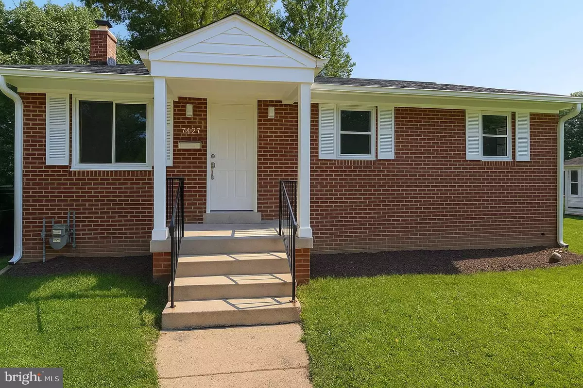 Falls Church, VA 22042,7427 MARC DR