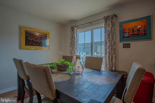 Martinsburg, WV 25403,115 RHEA DR