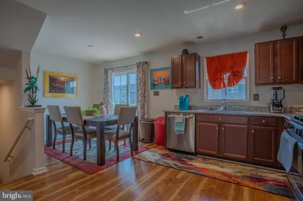 Martinsburg, WV 25403,115 RHEA DR