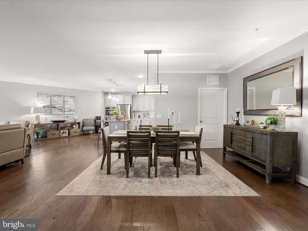 Ashburn, VA 20148,23630 HAVELOCK WALK TER #218