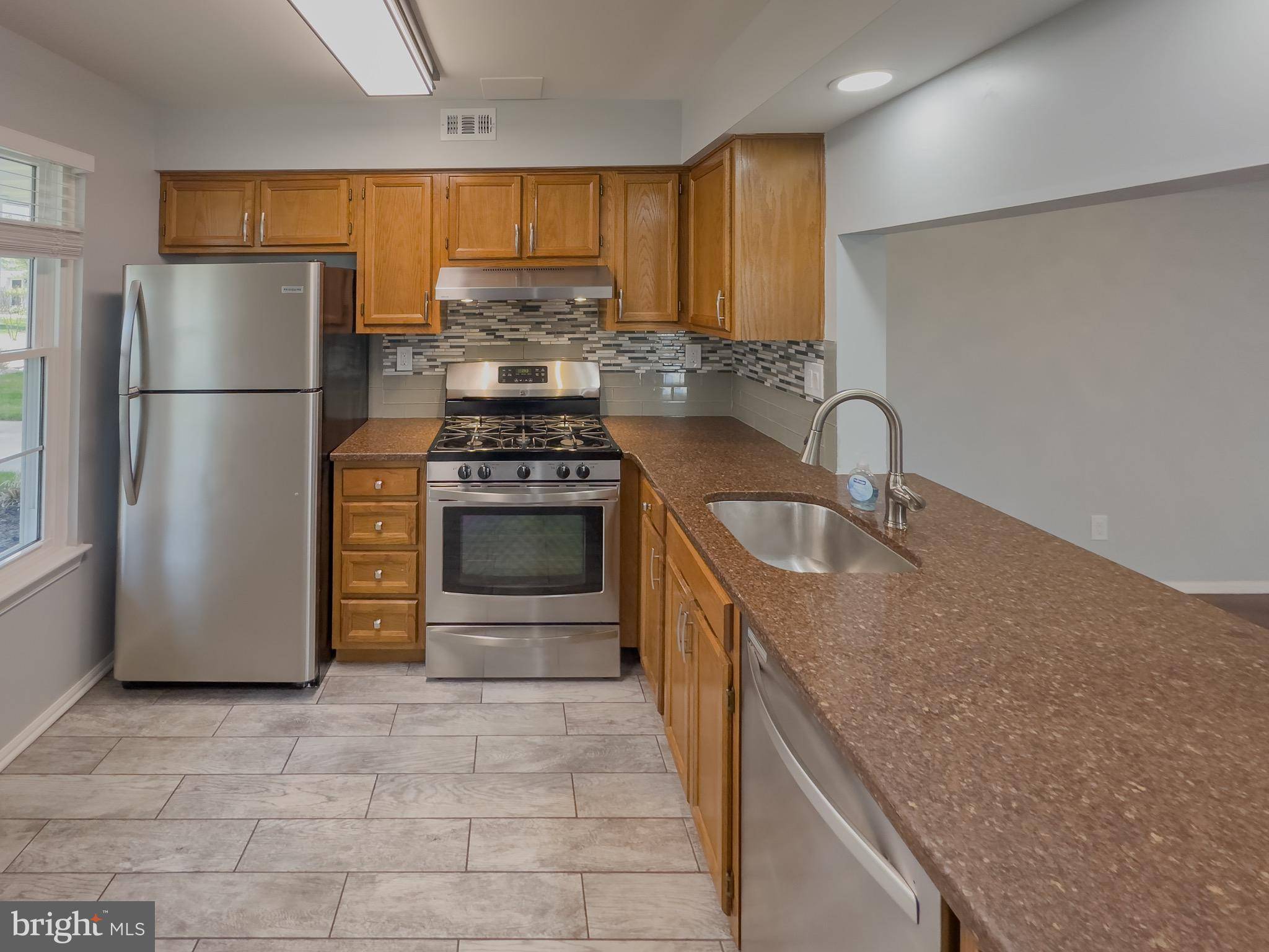 Blackwood, NJ 08012,2401 WIMBLEDON WAY