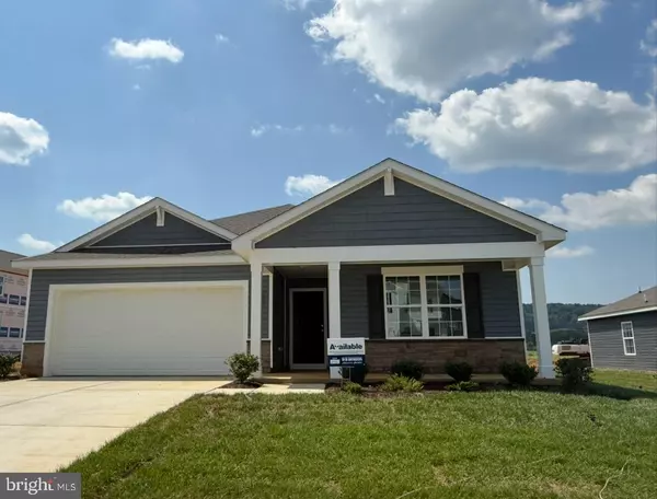 35 CALL CT, Martinsburg, WV 25403