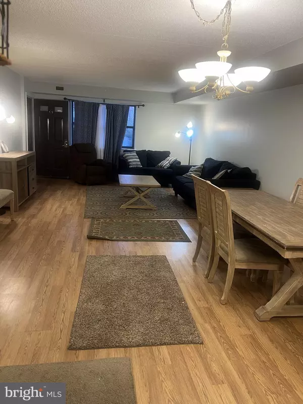 Elkins Park, PA 19027,16 TOWNSHIP LINE RD #C1