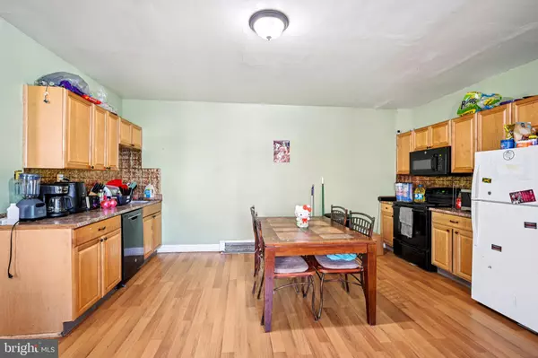 Easton, PA 18042,713 WASHINGTON ST