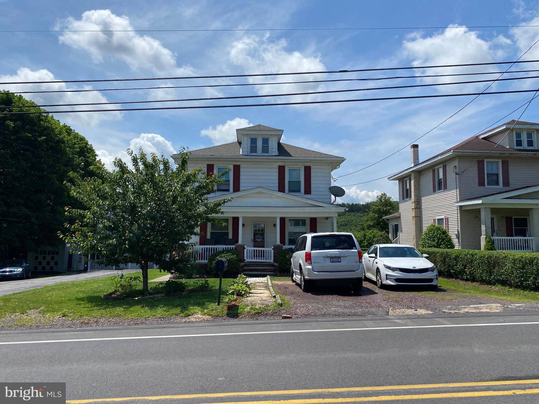 Barnesville, PA 18214,933 BARNESVILLE DR