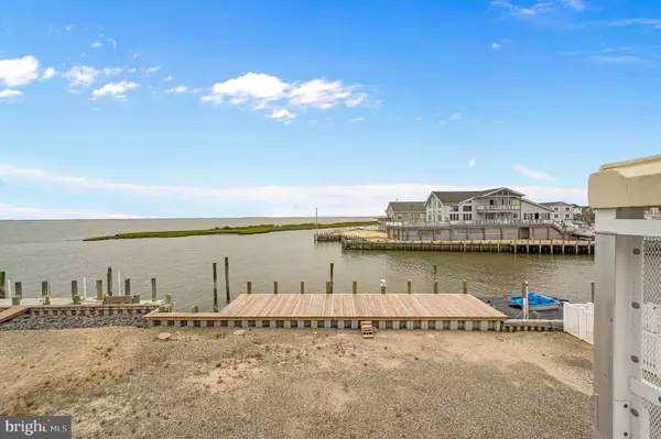 Tuckerton, NJ 08087,233 HERON RD