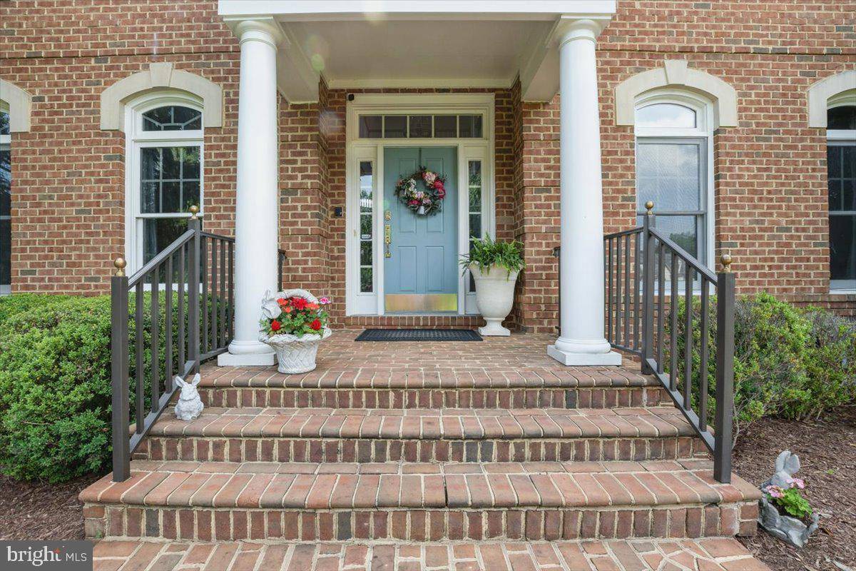 Oakton, VA 22124,3014 APPLE BROOK LN