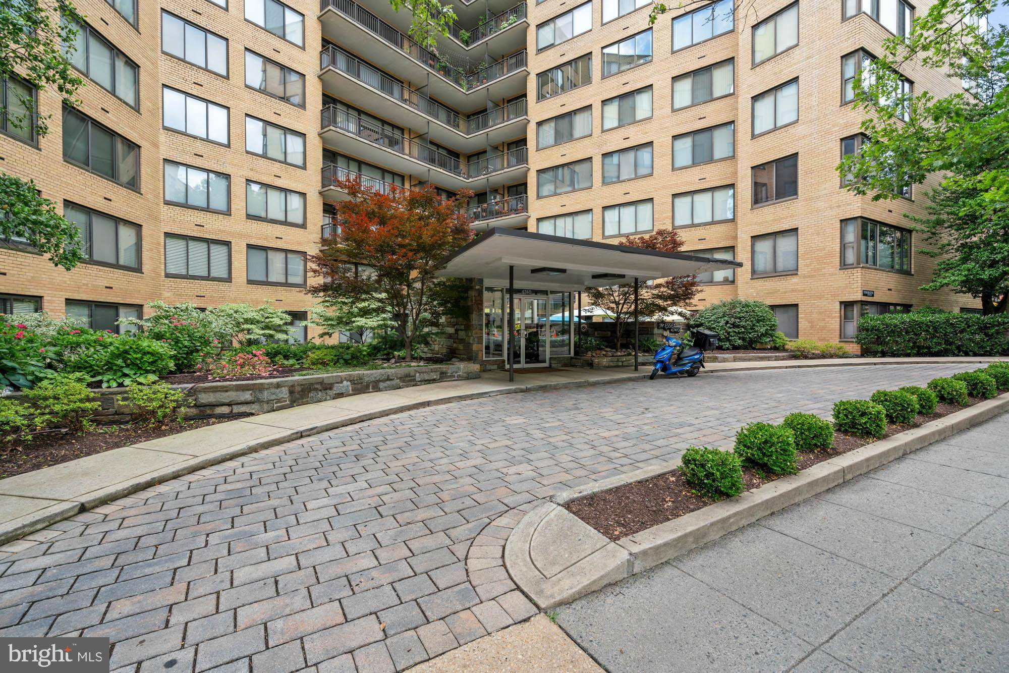 Washington, DC 20008,4740 CONNECTICUT AVE NW #204