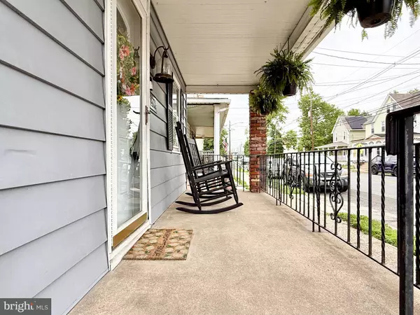 Westville, NJ 08093,208 DELSEA DR