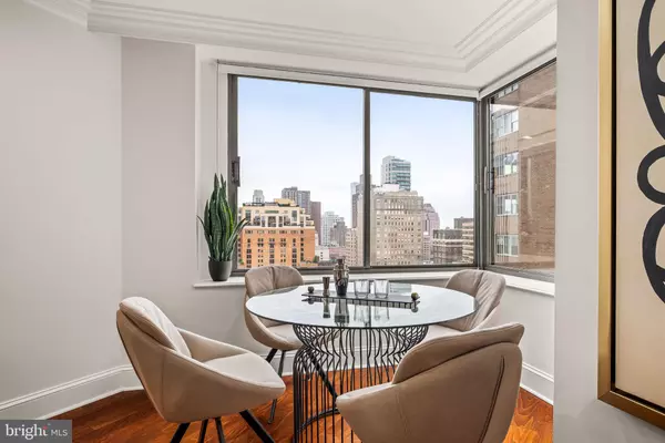 Philadelphia, PA 19103,202-10 W RITTENHOUSE SQ #1809