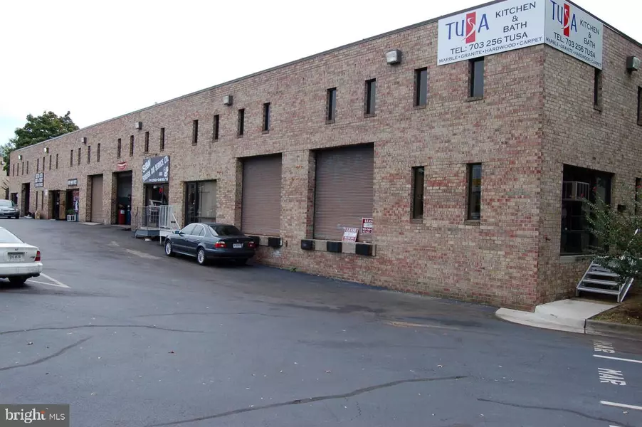 5758 GENERAL WASHINGTON #E, Alexandria, VA 22312