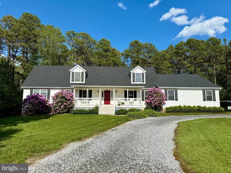 4 W WOODDUCK DR, Tuckerton, NJ 08087
