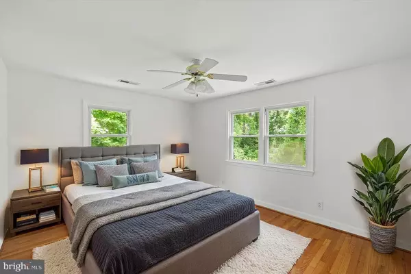 King George, VA 22485,9399 DAHLGREN RD