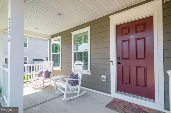Dumfries, VA 22026,2386 HARMSWORTH DR
