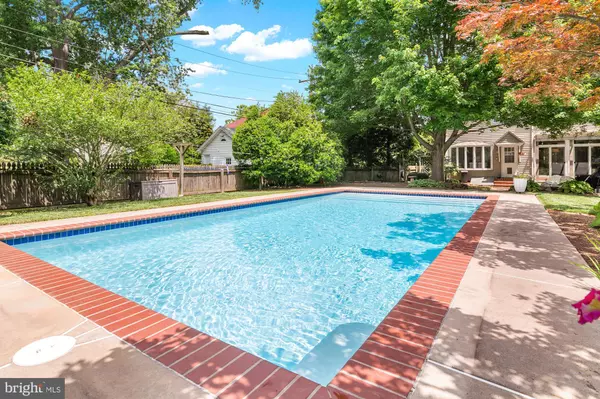 Easton, MD 21601,205 S HANSON ST