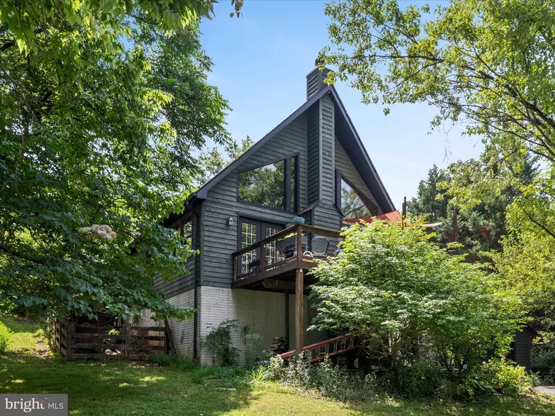 816 DUNCAN RD, Harpers Ferry, WV 25425