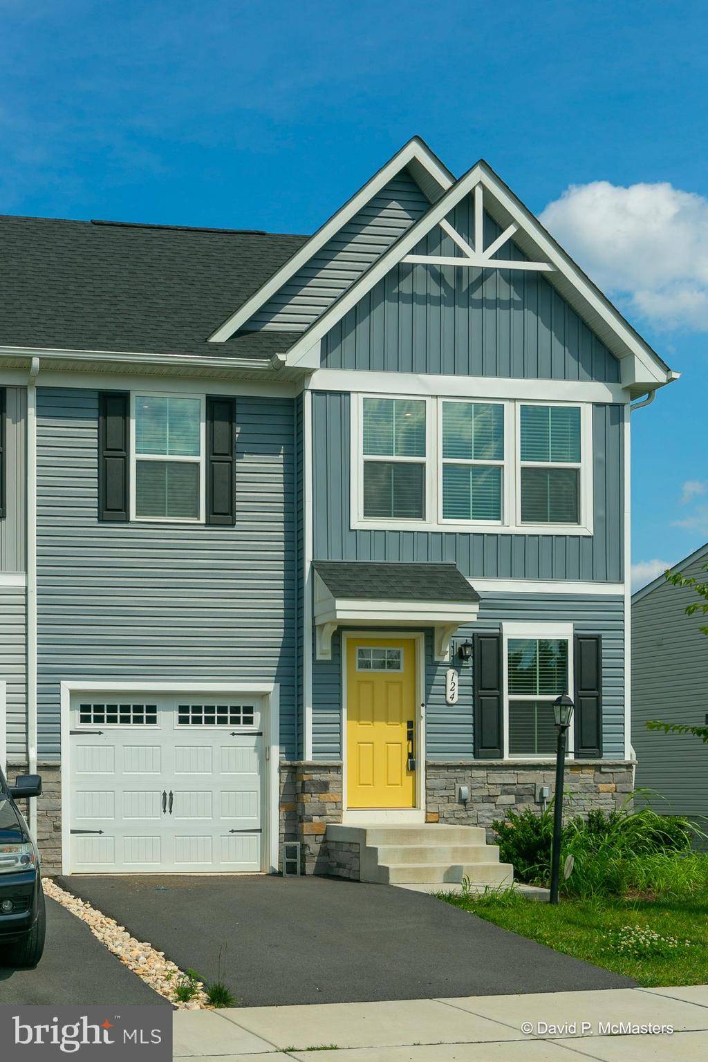 Martinsburg, WV 25405,124 GOUDHURST ST