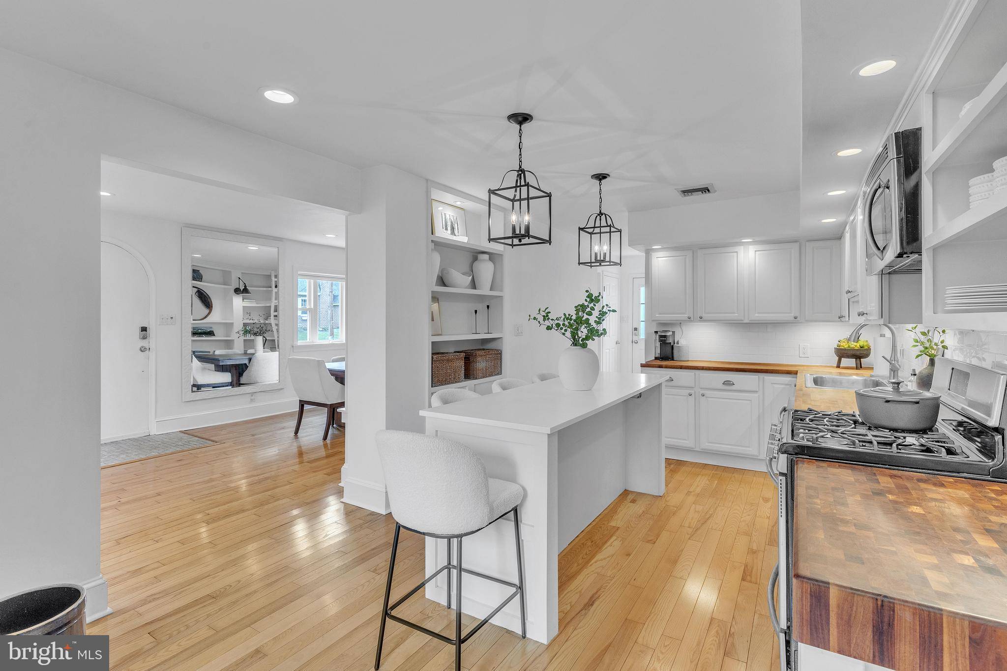 Folsom, PA 19033,306 GORSUCH ST