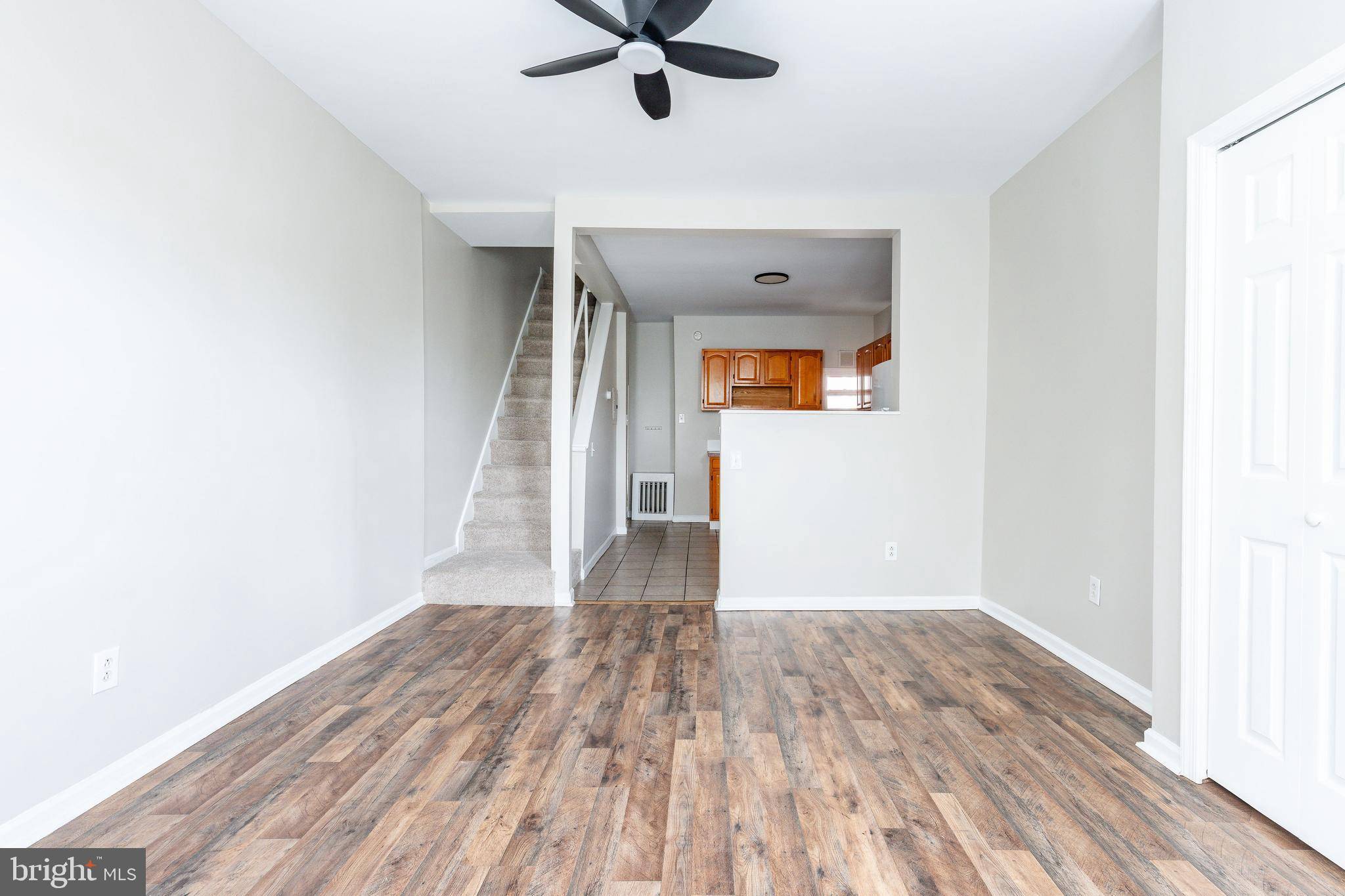 Philadelphia, PA 19140,1527 W CAYUGA ST