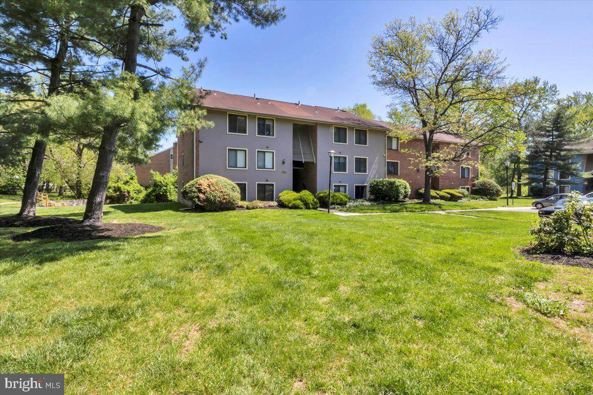 Voorhees, NJ 08043,117-5 ECHELON RD