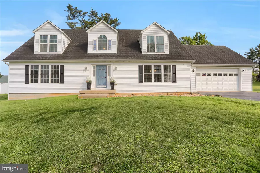 191 WHITETAIL CIR, Mill Hall, PA 17751