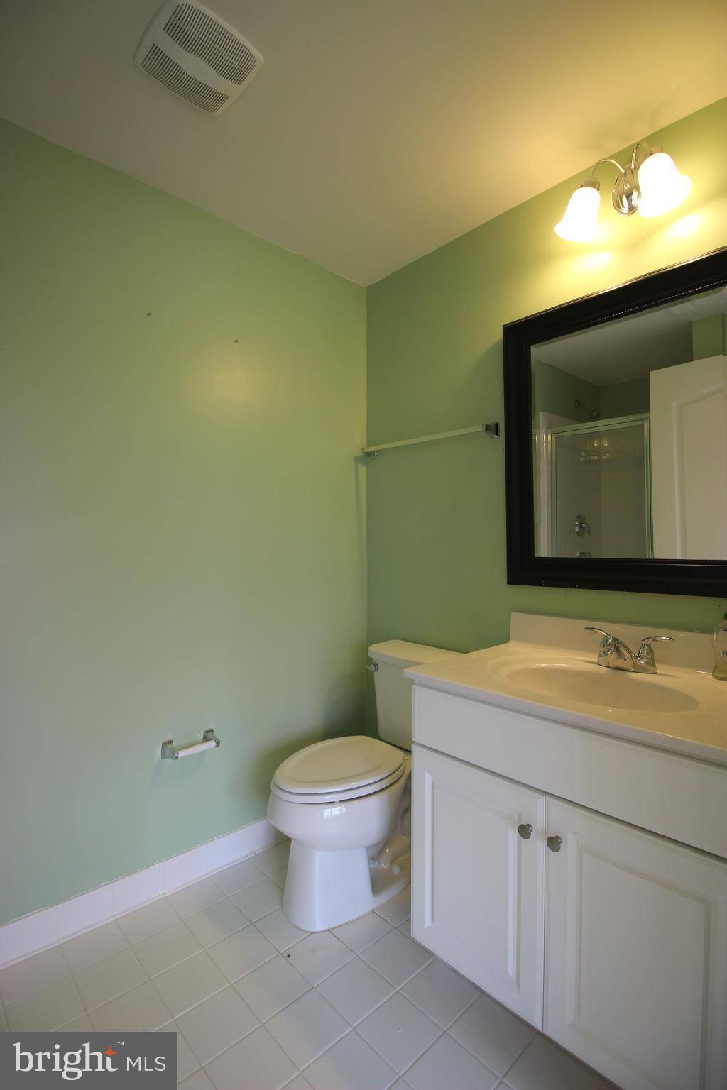 Ashburn, VA 20148,43127 KENDRICK SQ