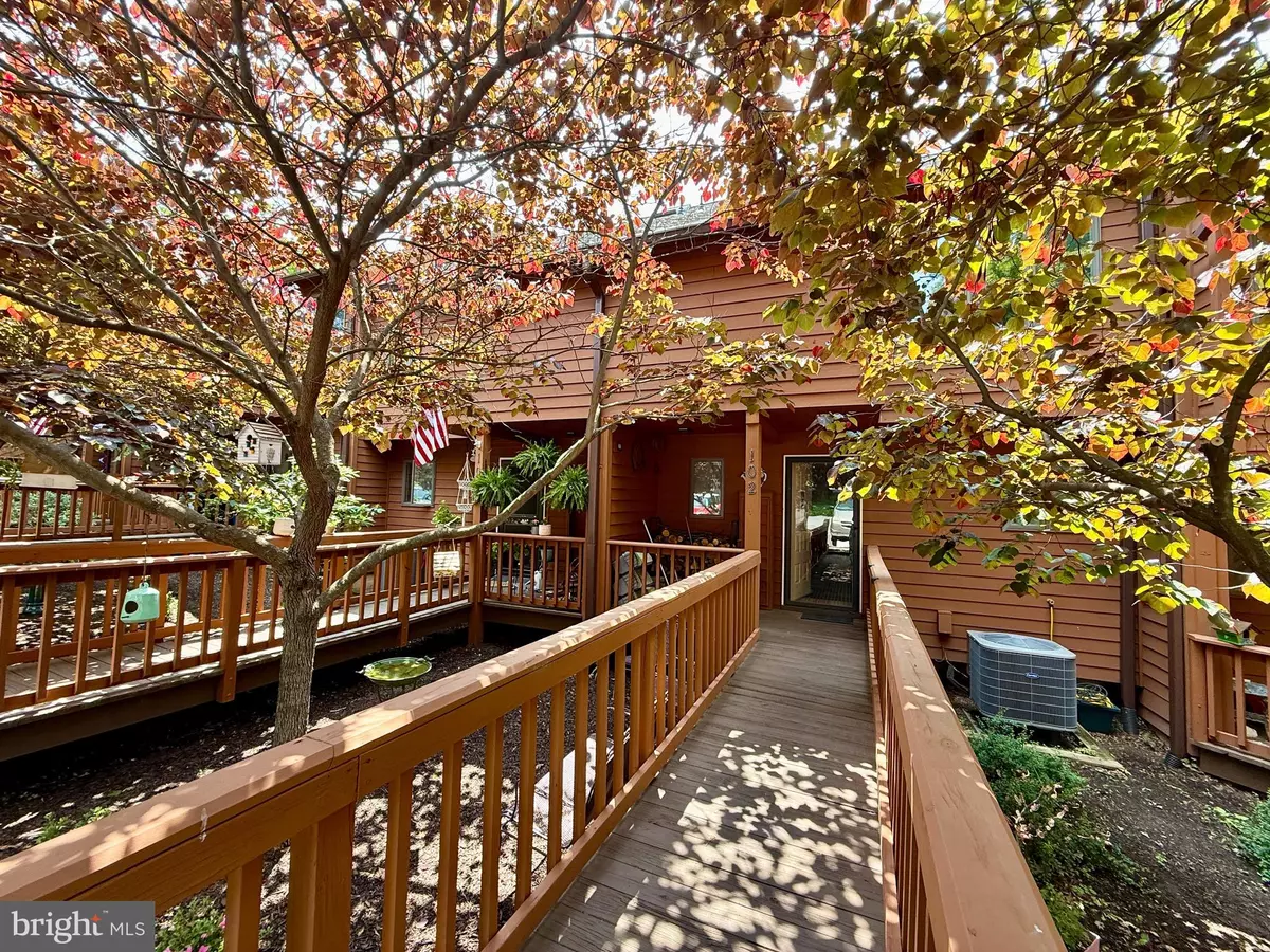 Hedgesville, WV 25427,102 TECUMSEH TRL