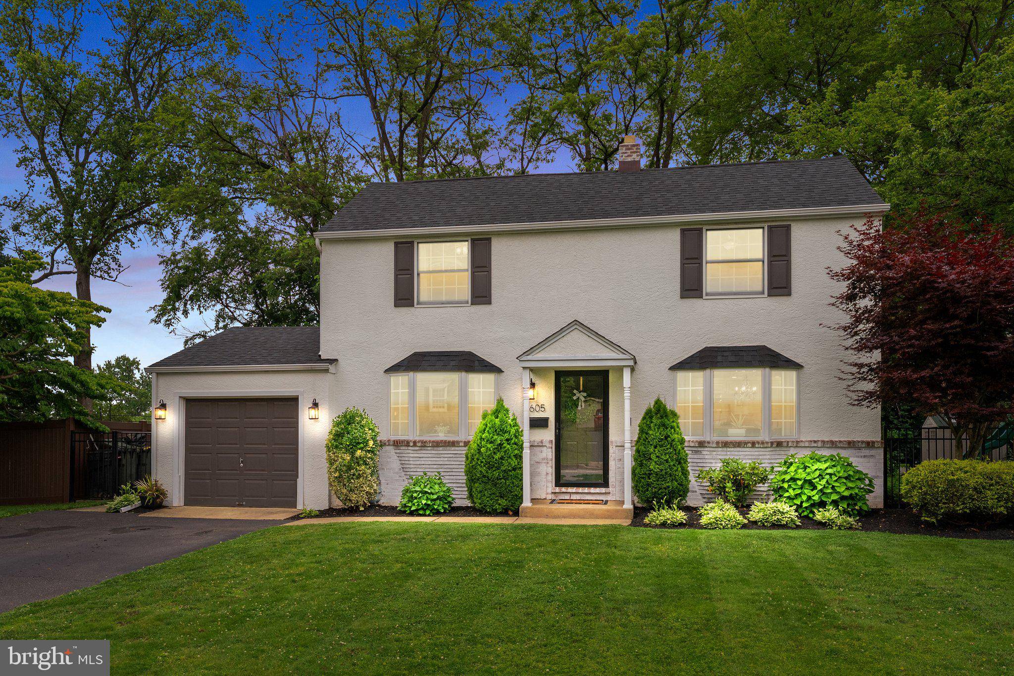 605 LAKEVUE DR,  Willow Grove,  PA 19090