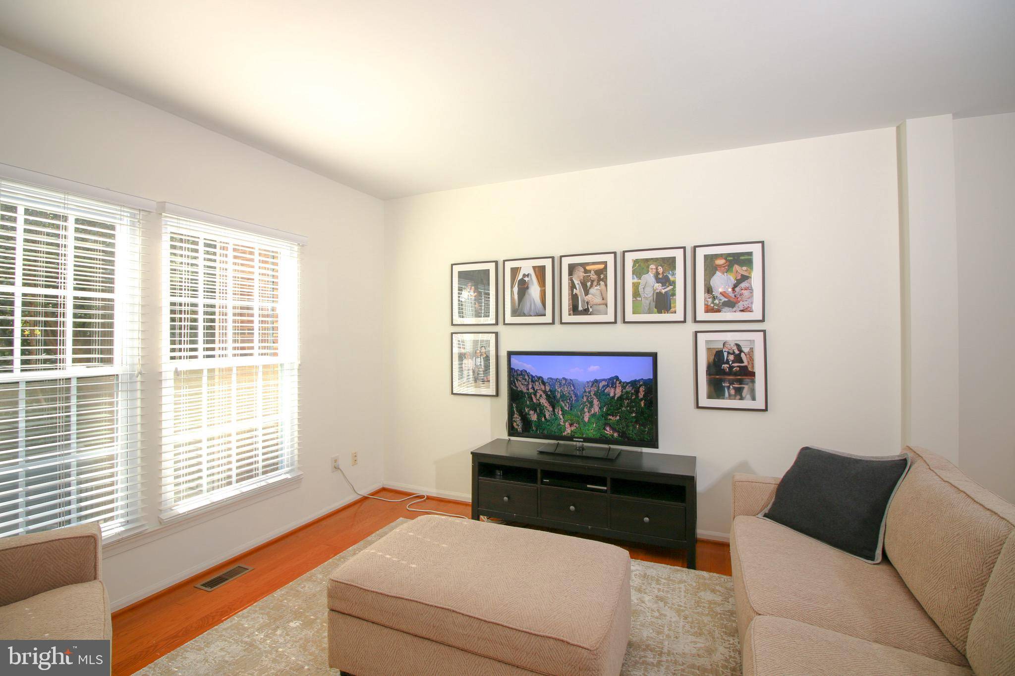 Reston, VA 20194,1392 PARK GARDEN LN
