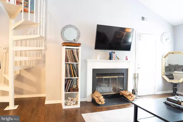 Germantown, MD 20874,20623 SHADYSIDE WAY #108-7 UNIT B