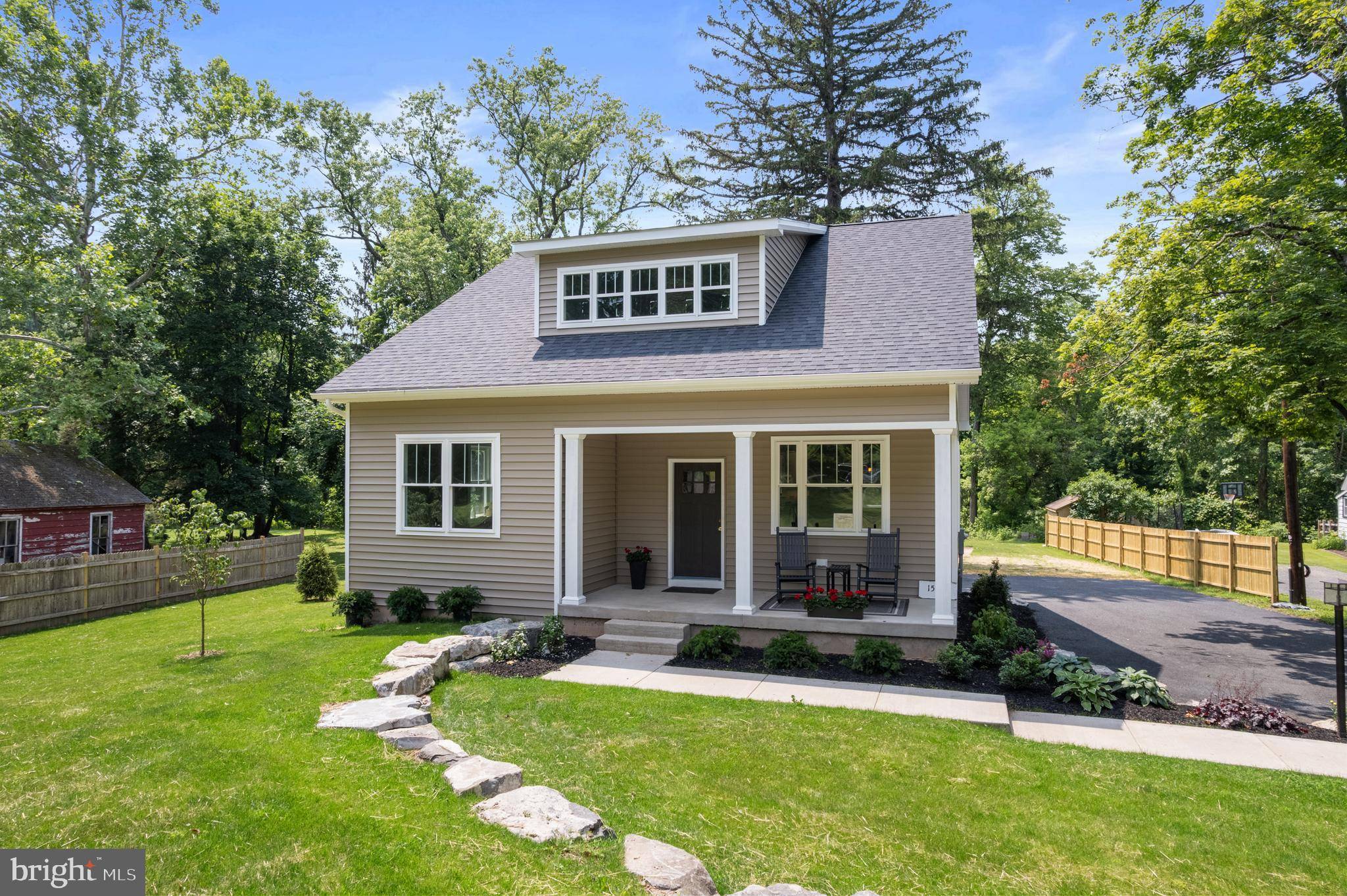 1531 SALFORD STATION RD, Harleysville, PA 19438