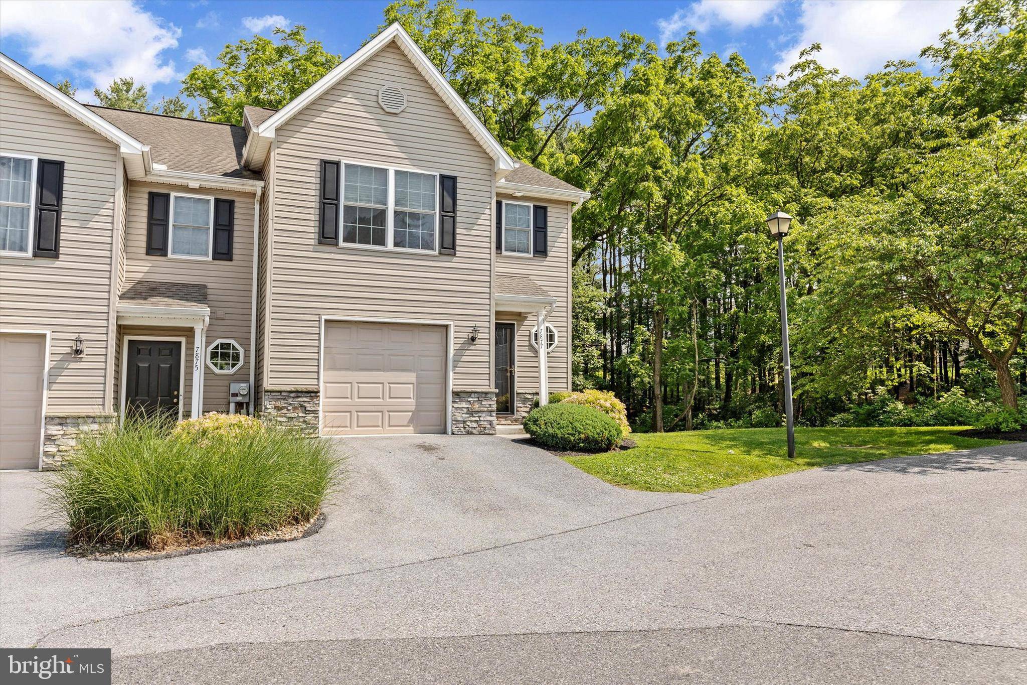 Harrisburg, PA 17112,7877 MANADA CT